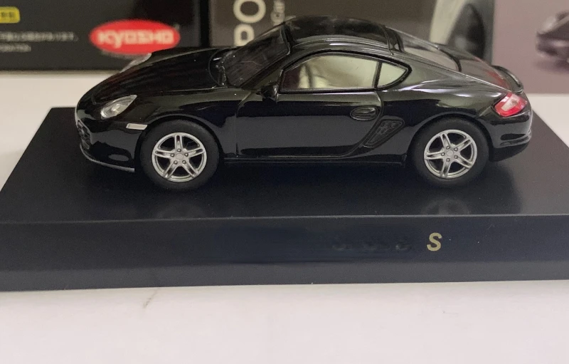 1/64 KYOSHO S LM F1 RACING Collection of die-cast alloy car decoration model toys
1/64 KYOSHO S LM F1 RACING Collection of die-cast alloy car decoration model toys