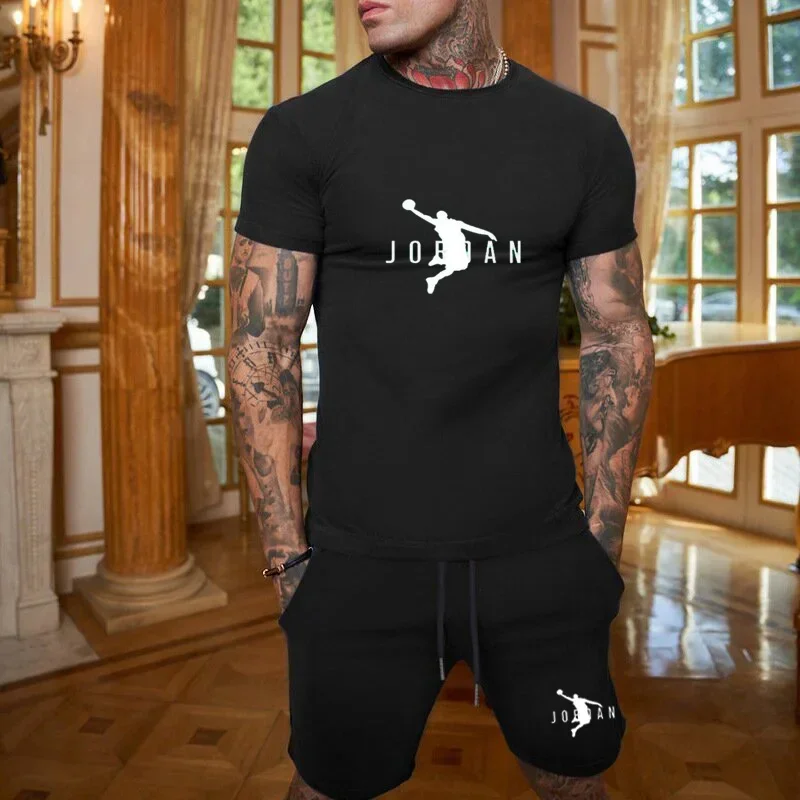 2024 Fashionable and casual summer outdoor sports suit men's breathable T-shirt shorts casual and fashionable two-piece set
2024 Fashionable and casual summer outdoor sports suit men's breathable T-shirt shorts casual and fashionable two-piece set
