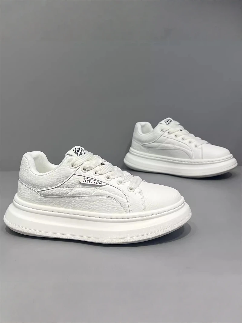 Casual Sporty Men's Shoes Summer Trendy Brand High-End Sensation Increase Height Student Versatile Fashionable White Board Shoes
Casual Sporty Men's Shoes Summer Trendy Brand High-End Sensation Increase Height Student Versatile Fashionable White Board Shoes