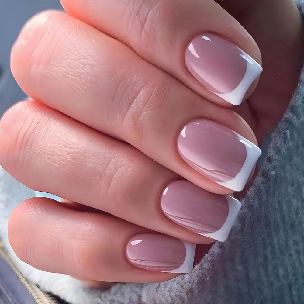 24Pcs White Edge French Design False Nails Simple Detachable Finished Press on Fake Nails Short Square Head Full Cover Nail Tip
24Pcs White Edge French Design False Nails Simple Detachable Finished Press on Fake Nails Short Square Head Full Cover Nail Tip