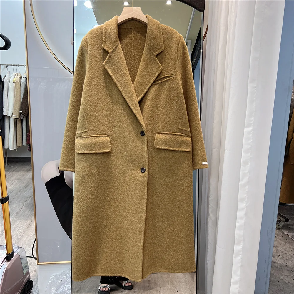 SuperAen Korean Style Solid Color Cashmere Long Coat 2025 Autumn and Winter New Women's Long-sleeved Loose Woolen Coat
SuperAen Korean Style Solid Color Cashmere Long Coat 2025 Autumn and Winter New Women's Long-sleeved Loose Woolen Coat
