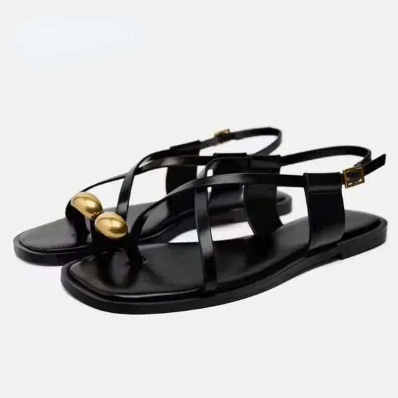 Sexy Thin Straps Flat Sandals Women 2026 Summer Footwear Chic Metal Square Toe Soft Leather Beach Traf Shoes for Lady Wholesale
Sexy Thin Straps Flat Sandals Women 2026 Summer Footwear Chic Metal Square Toe Soft Leather Beach Traf Shoes for Lady Wholesale