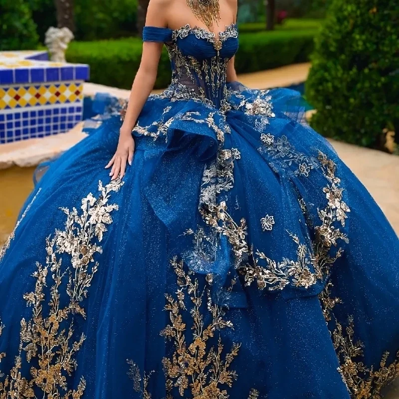 Customized High Quality Blue Vestido De xv Quinceanera Cap Sleeve Lace Applique Tiered Ballgown Prom Birthday Party Dress 2025
Customized High Quality Blue Vestido De xv Quinceanera Cap Sleeve Lace Applique Tiered Ballgown Prom Birthday Party Dress 2025