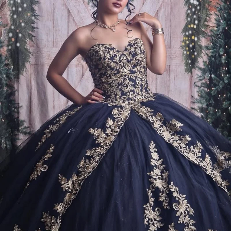 Customized Shiny Black Quinceanera Dresses Off the Shoulder applique Lace layering Long tail Vestido 15 Quinceanera
Customized Shiny Black Quinceanera Dresses Off the Shoulder applique Lace layering Long tail Vestido 15 Quinceanera