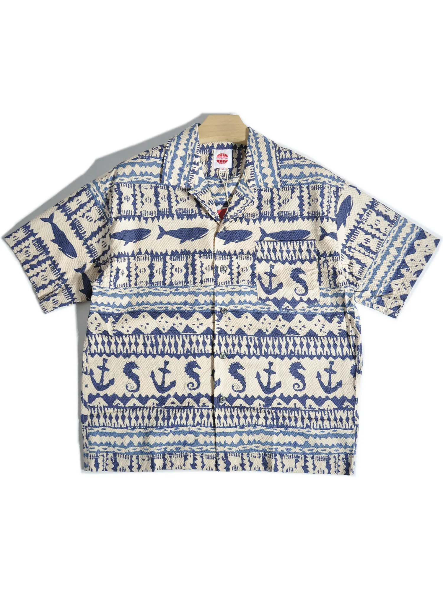 Thai Style Cuban Collar Hawaiian Ocean Floral Beach Vacation Short Sleeved Floral Shirt Trend
Thai Style Cuban Collar Hawaiian Ocean Floral Beach Vacation Short Sleeved Floral Shirt Trend