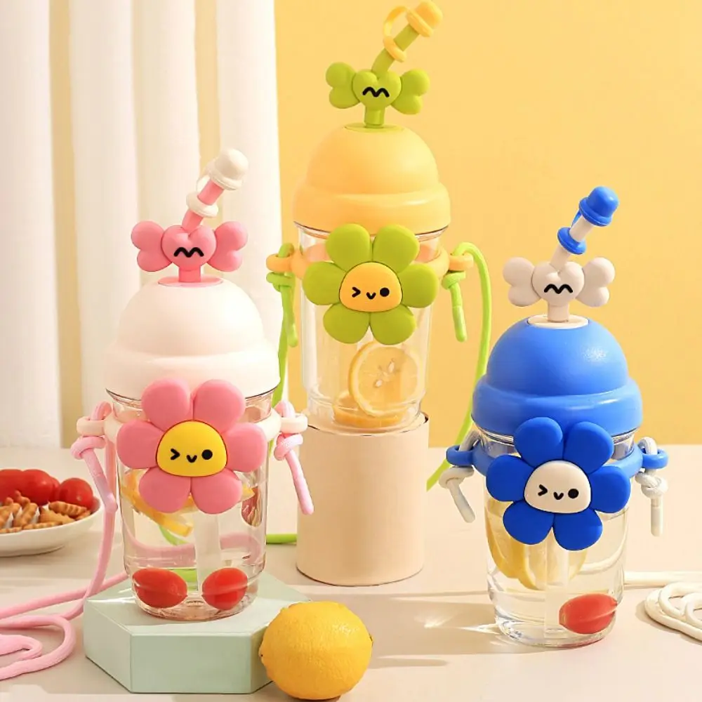 Convenient Plastic Water Cup Cute Cartoon Water Bottle with Straw Heat-resistant Tea Kettle Outdoor
Convenient Plastic Water Cup Cute Cartoon Water Bottle with Straw Heat-resistant Tea Kettle Outdoor
