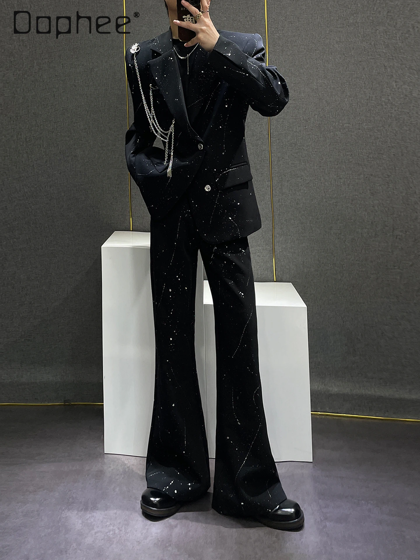 Spring and Autumn New Men's High-end Cool and Handsome Chain Decorated Starry Sky Suit Jacket Loose High-waisted Black Trousers
Spring and Autumn New Men's High-end Cool and Handsome Chain Decorated Starry Sky Suit Jacket Loose High-waisted Black Trousers