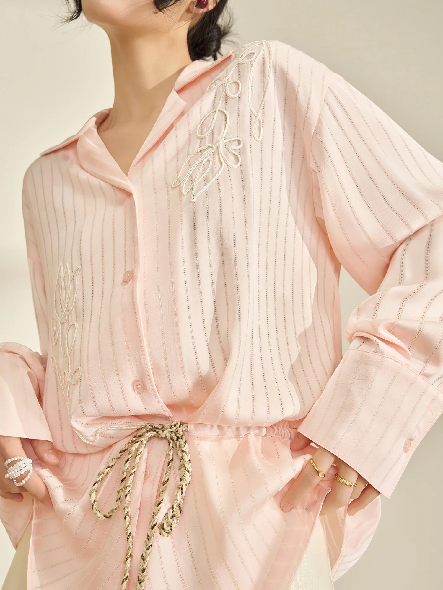 Spring 2026 Women's Slim Fit irt Pink Embroidered Waist-Cinching Long Sve Polyester Casual Wear Daily Life Open Cardigan
Spring 2026 Women's Slim Fit irt Pink Embroidered Waist-Cinching Long Sve Polyester Casual Wear Daily Life Open Cardigan