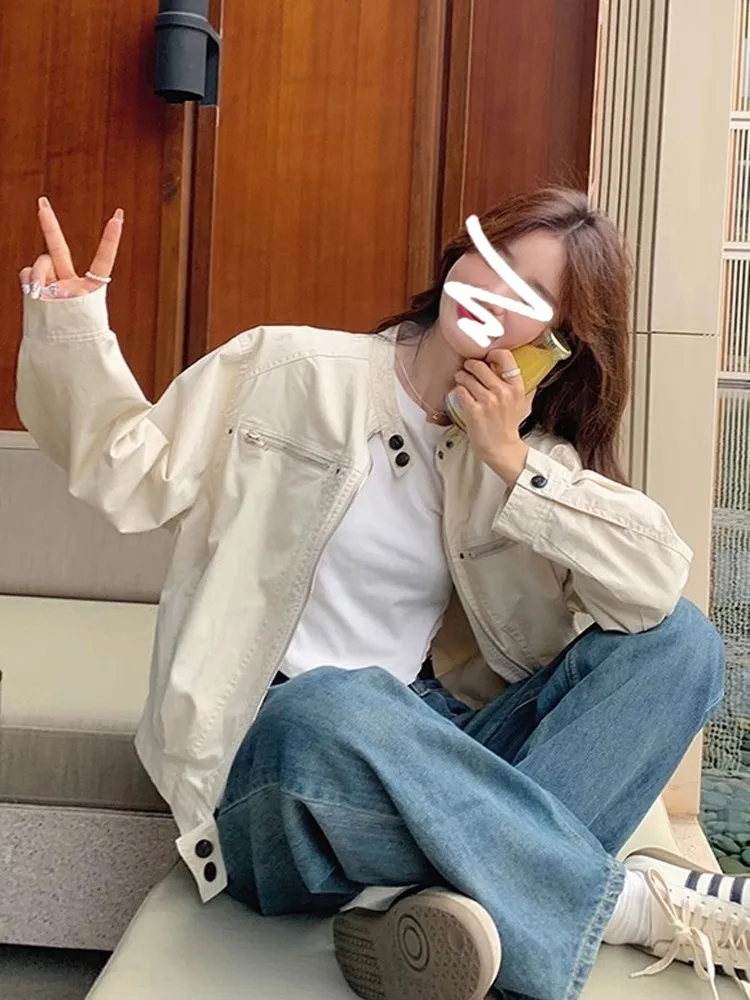 Women's Leather Trench Coat Wear Popular Style Over Knee Olive Mid-length Flap Pockets Spliced Patchwork Special Attractive
Women's Leather Trench Coat Wear Popular Style Over Knee Olive Mid-length Flap Pockets Spliced Patchwork Special Attractive