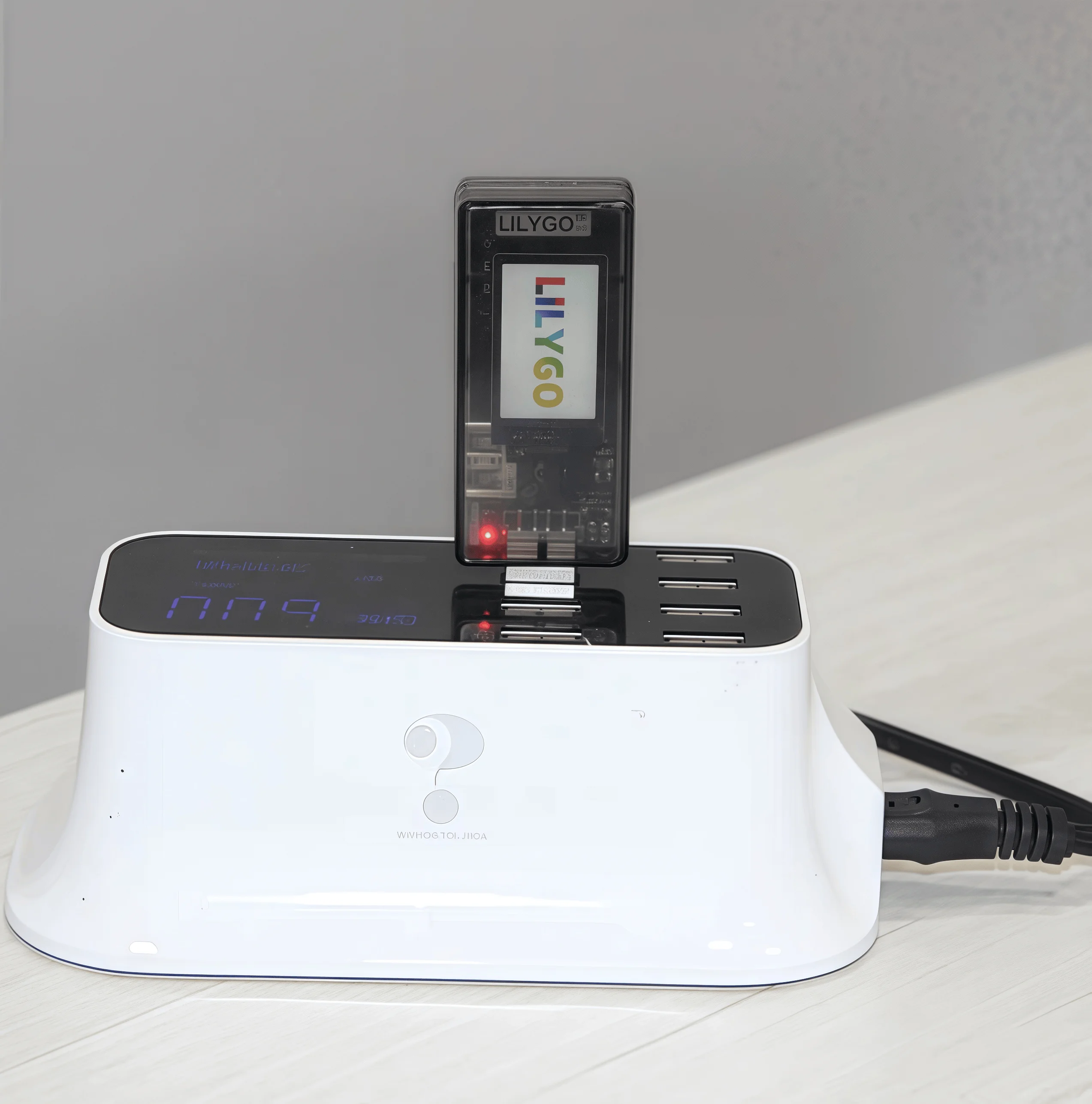 LILYGO T-dongle ESP32-S2 WIFI 1,14-дюймовый USB OTG
LILYGO T-dongle ESP32-S2 WIFI 1,14-дюймовый USB OTG