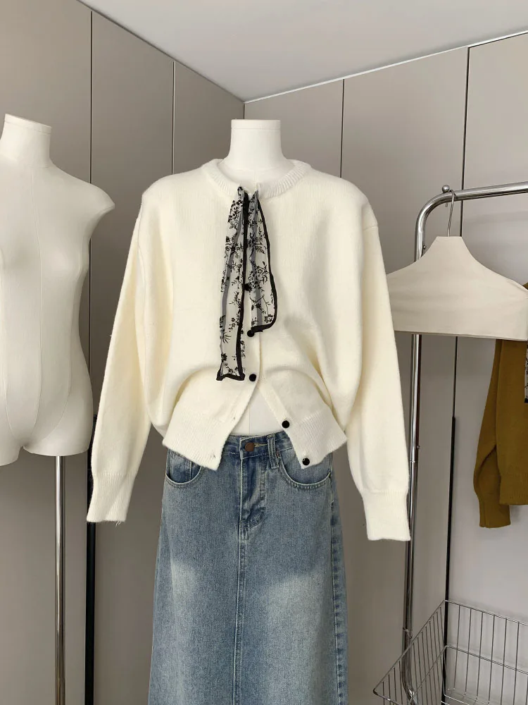 Fall Loose Fashion Sweater Solid Color Long-Sleeved Basic Slouchy Women's Sweater Temperament Soft Sweater
Fall Loose Fashion Sweater Solid Color Long-Sleeved Basic Slouchy Women's Sweater Temperament Soft Sweater