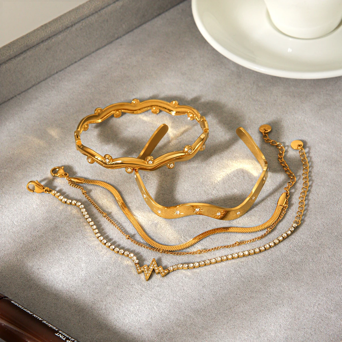 Gold Plated Stainless Steel CZ Bracelet Set Adjustable Elegant Jewelry Women Wedding Party Gift
Gold Plated Stainless Steel CZ Bracelet Set Adjustable Elegant Jewelry Women Wedding Party Gift