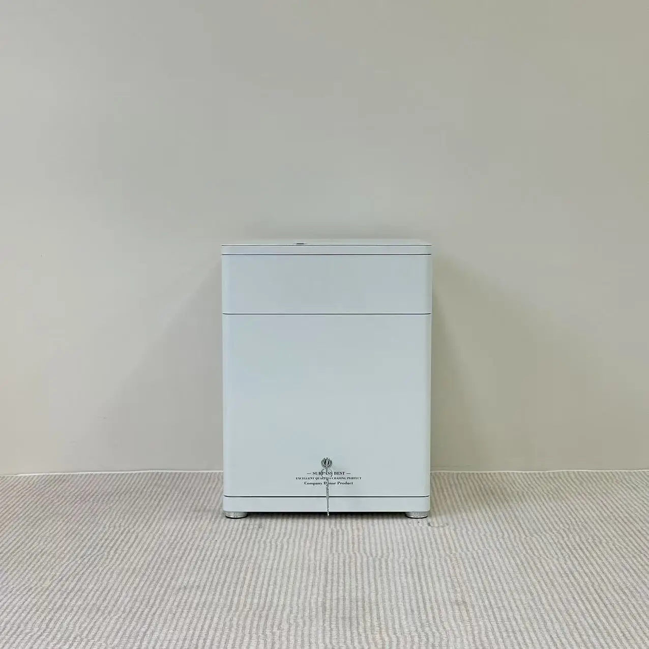 Modern Convertible Wireless Charging Bedside Table with Secure Hidden Safe Home Bedroom Furniture
Modern Convertible Wireless Charging Bedside Table with Secure Hidden Safe Home Bedroom Furniture