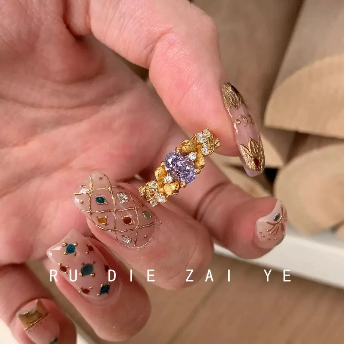Nude Pink Press On Nails, Medium Square Fake Nails with Vintage Gold Grid & Gemstone Inlay, Retro Art Deco Glue On Nails, Luxury False Nails for Women
Nude Pink Press On Nails, Medium Square Fake Nails with Vintage Gold Grid & Gemstone Inlay, Retro Art Deco Glue On Nails, Luxury False Nails for Women