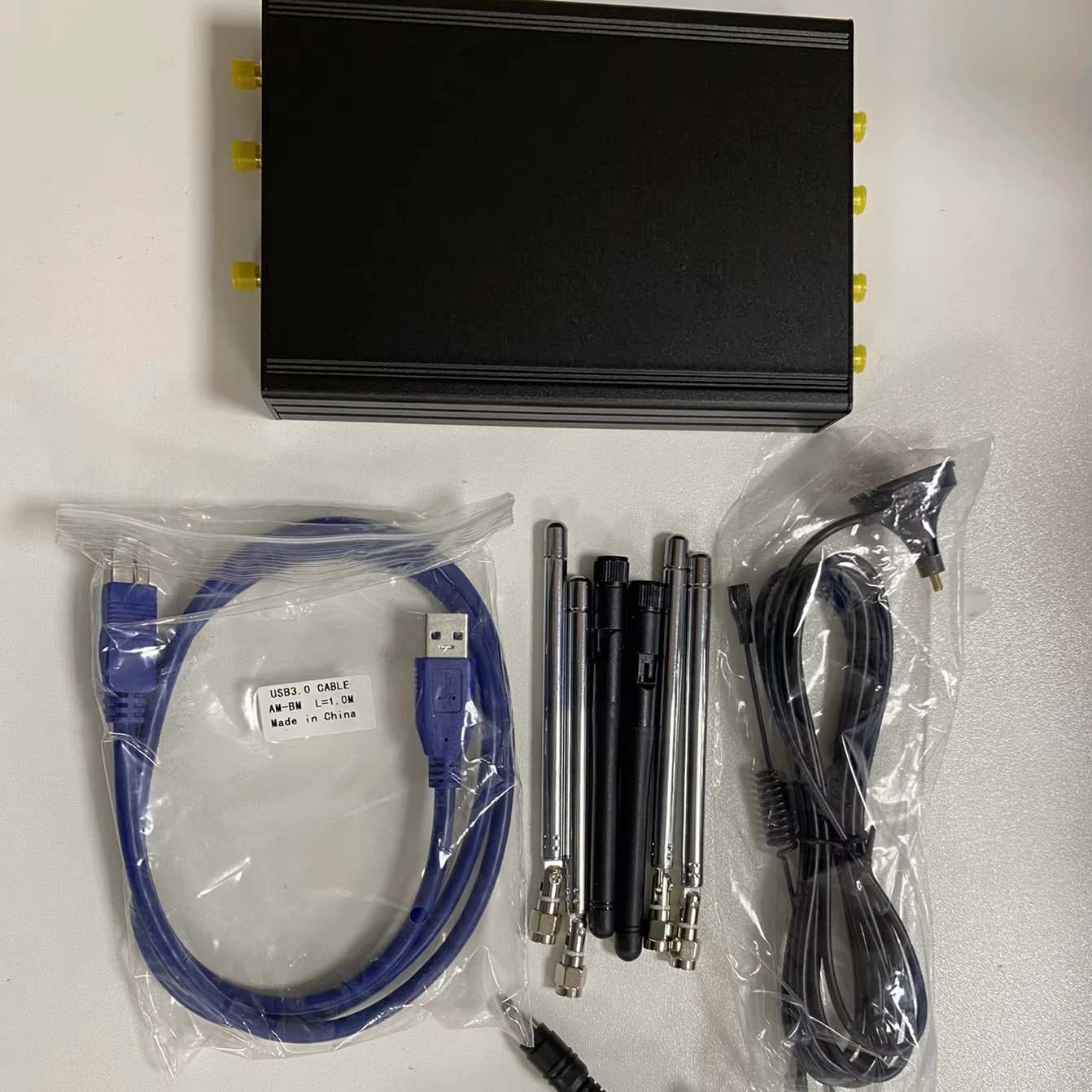High-Performance SDR Transceiver with RF Coverage and Open-Source Compatibility for ETTUS USRP B210 Applications
High-Performance SDR Transceiver with RF Coverage and Open-Source Compatibility for ETTUS USRP B210 Applications