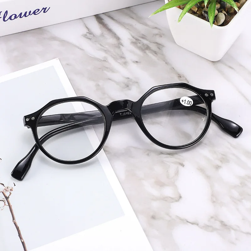 Fashion Finished Reading Glasses Women Anti Blue Light Presbyopic Glasses Vintage Black Small Frame Hyperopia Glasses +1.0 ~+4.0
Fashion Finished Reading Glasses Women Anti Blue Light Presbyopic Glasses Vintage Black Small Frame Hyperopia Glasses +1.0 ~+4.0