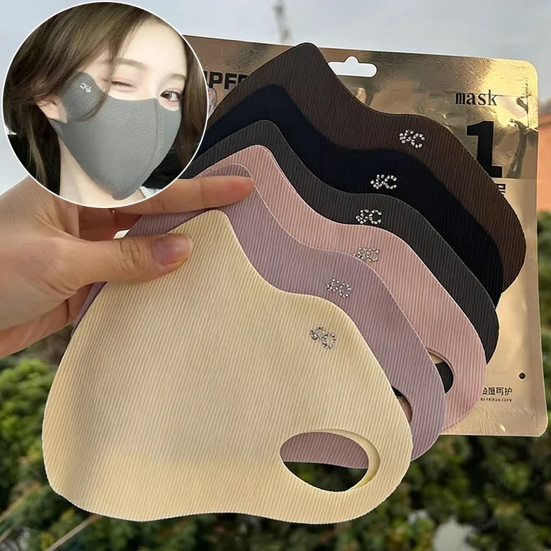 Ice Silk Cooling Masks 3D Striped Containing Hyaluronic Acid Summer Breathable Soft Traceless Sun Protection Mask Yellow Black
Ice Silk Cooling Masks 3D Striped Containing Hyaluronic Acid Summer Breathable Soft Traceless Sun Protection Mask Yellow Black