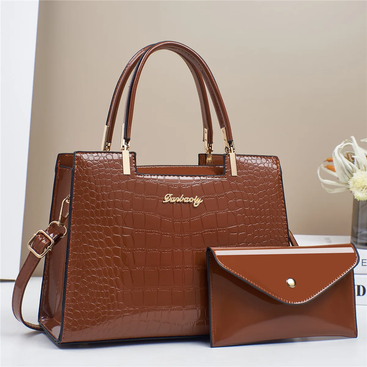 Crocodile Embossed Tote Bag, Patent Leather Solid Color Top Handle Purse, Casual Large Shoulder Bag
Crocodile Embossed Tote Bag, Patent Leather Solid Color Top Handle Purse, Casual Large Shoulder Bag