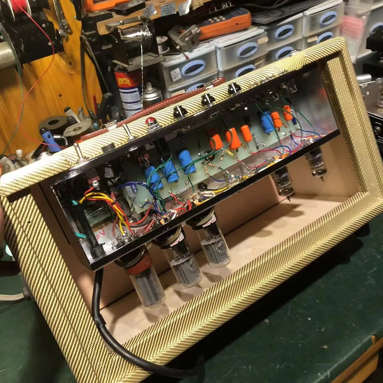 1PCS IN STOCK with Promotional Price!!!5E3 Deluxe with Dumble Tweedle Dee Mods, Fantes Amplifier, Accept Guitar Amp OEM
1PCS IN STOCK with Promotional Price!!!5E3 Deluxe with Dumble Tweedle Dee Mods, Fantes Amplifier, Accept Guitar Amp OEM