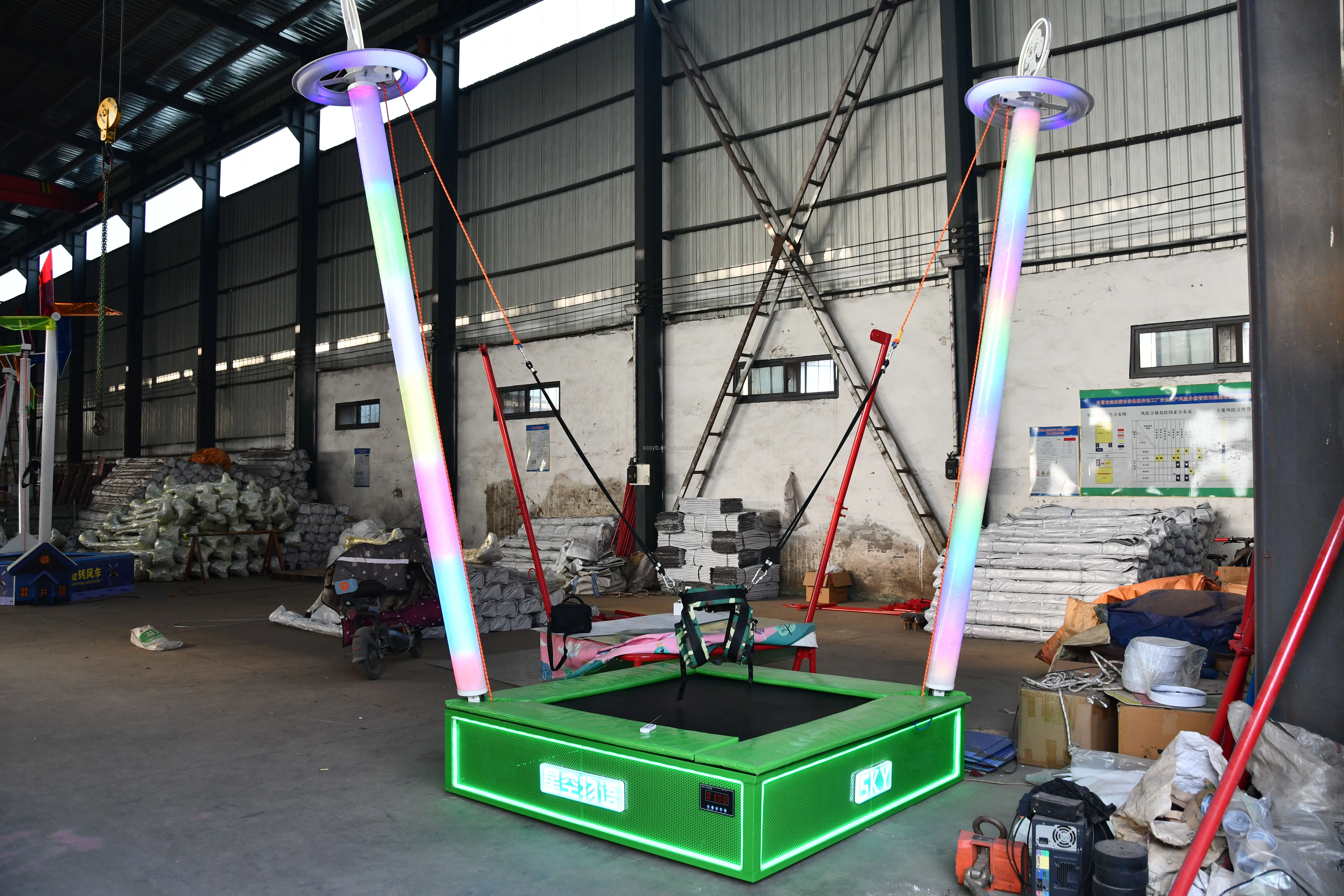 High Quality Single Person Bungee Jump Sky Flashing Lights Remote Control Timer Music Factory Direct Sale Low Price Hot
High Quality Single Person Bungee Jump Sky Flashing Lights Remote Control Timer Music Factory Direct Sale Low Price Hot