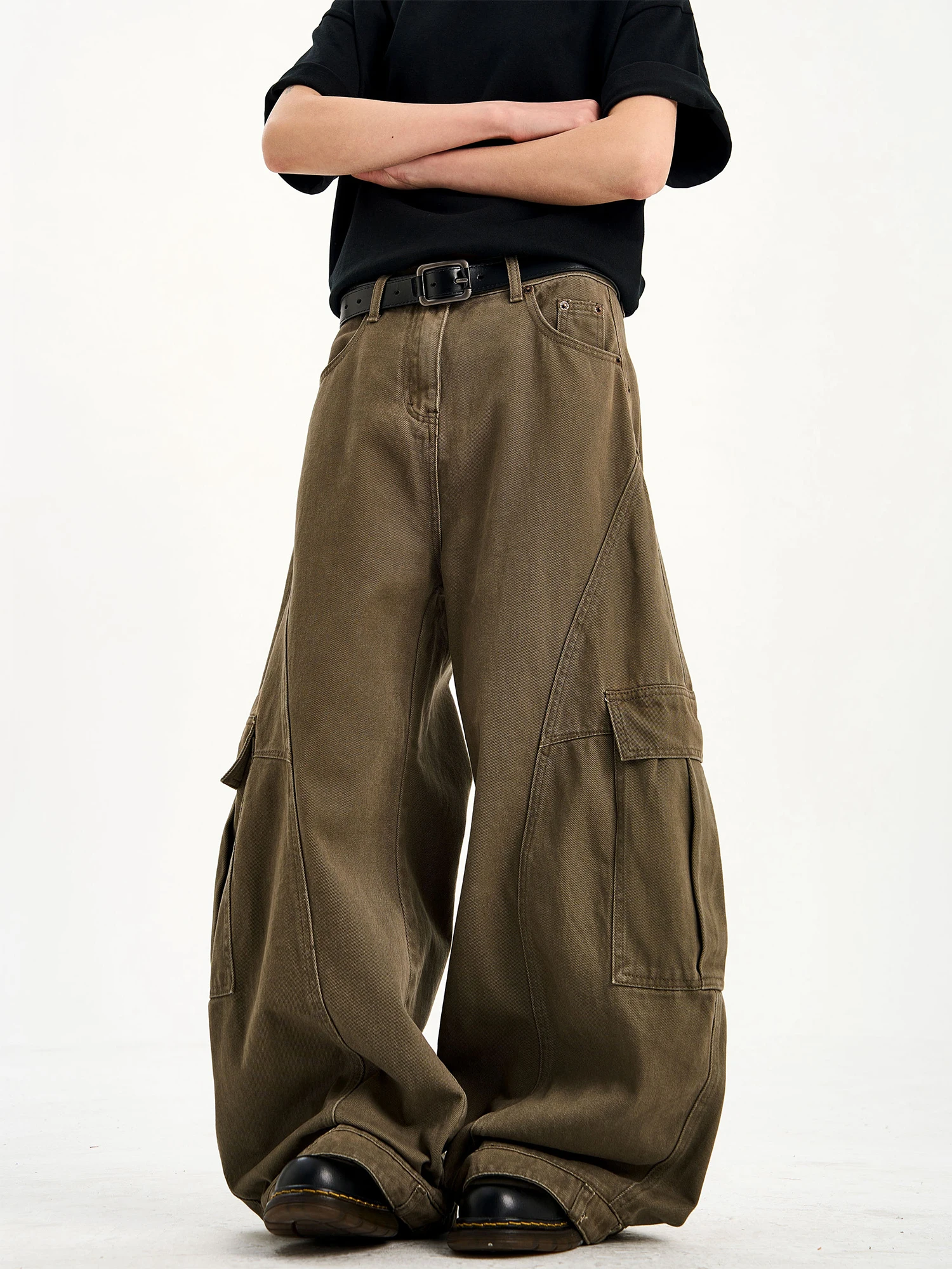 Women's Brown Y2k Cargo Jeans Harajuku Baggy Denim Trousers Vintage Jean Long Pants Japanese 2000s Style Oversize Clothes 2025
Women's Brown Y2k Cargo Jeans Harajuku Baggy Denim Trousers Vintage Jean Long Pants Japanese 2000s Style Oversize Clothes 2025