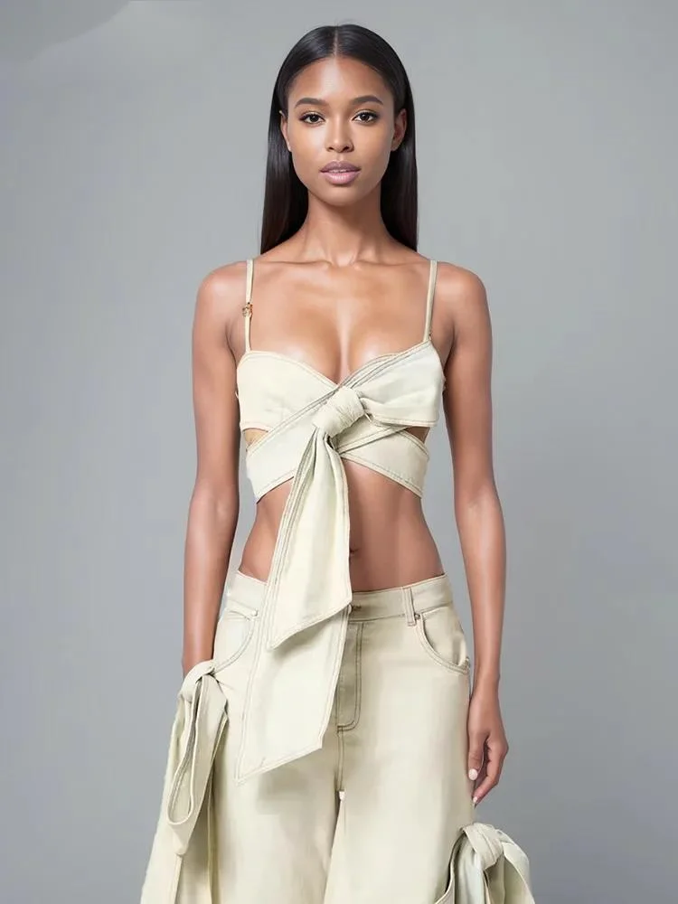 Fashion Women 2 Pcs Set Chest Wrapping Covered Button Bows Decorate Lace-up Wide Leg Pant Suit Summer 2026 New 7A4XUR
Fashion Women 2 Pcs Set Chest Wrapping Covered Button Bows Decorate Lace-up Wide Leg Pant Suit Summer 2026 New 7A4XUR