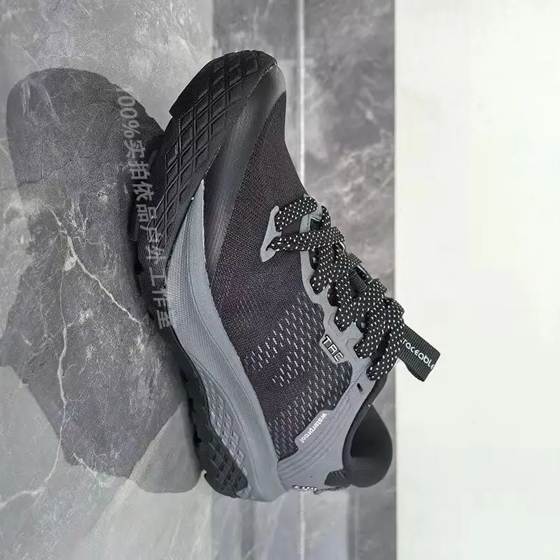 Professional Trail Running Shoes Thick Soled Gym Outdoor Shoes Comfortable Running Trainers Shoe Non-Slip Sport Leisure Shoe
Professional Trail Running Shoes Thick Soled Gym Outdoor Shoes Comfortable Running Trainers Shoe Non-Slip Sport Leisure Shoe