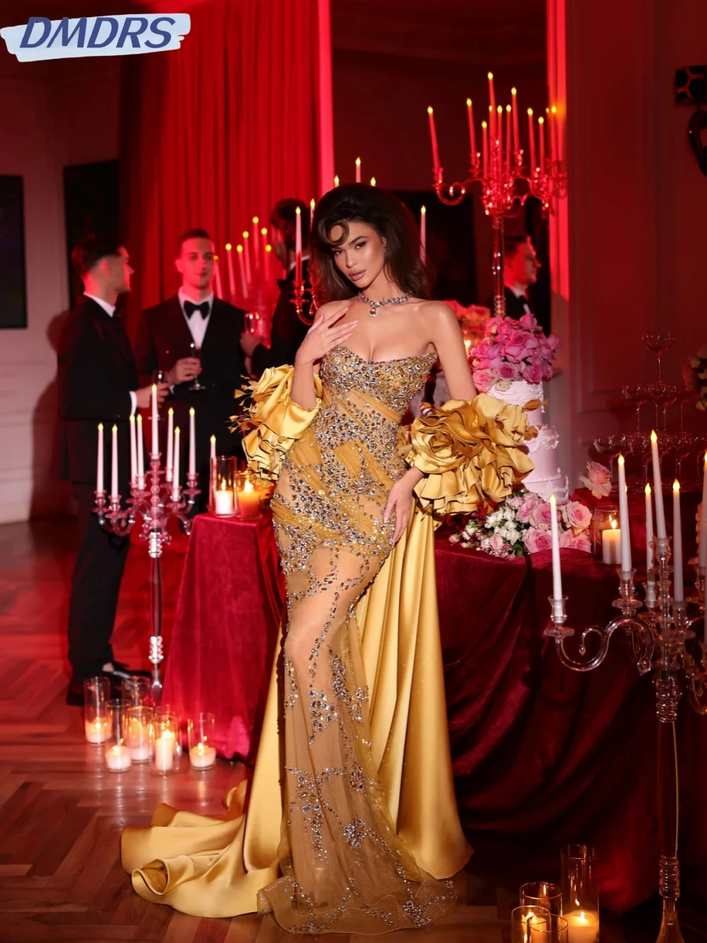 Sparkly Crystal Mermaid Long Evening Dress With Shawl Stunning Luxury Wedding Party Gown Customized Sexy Illusion Prom Dresses
Sparkly Crystal Mermaid Long Evening Dress With Shawl Stunning Luxury Wedding Party Gown Customized Sexy Illusion Prom Dresses