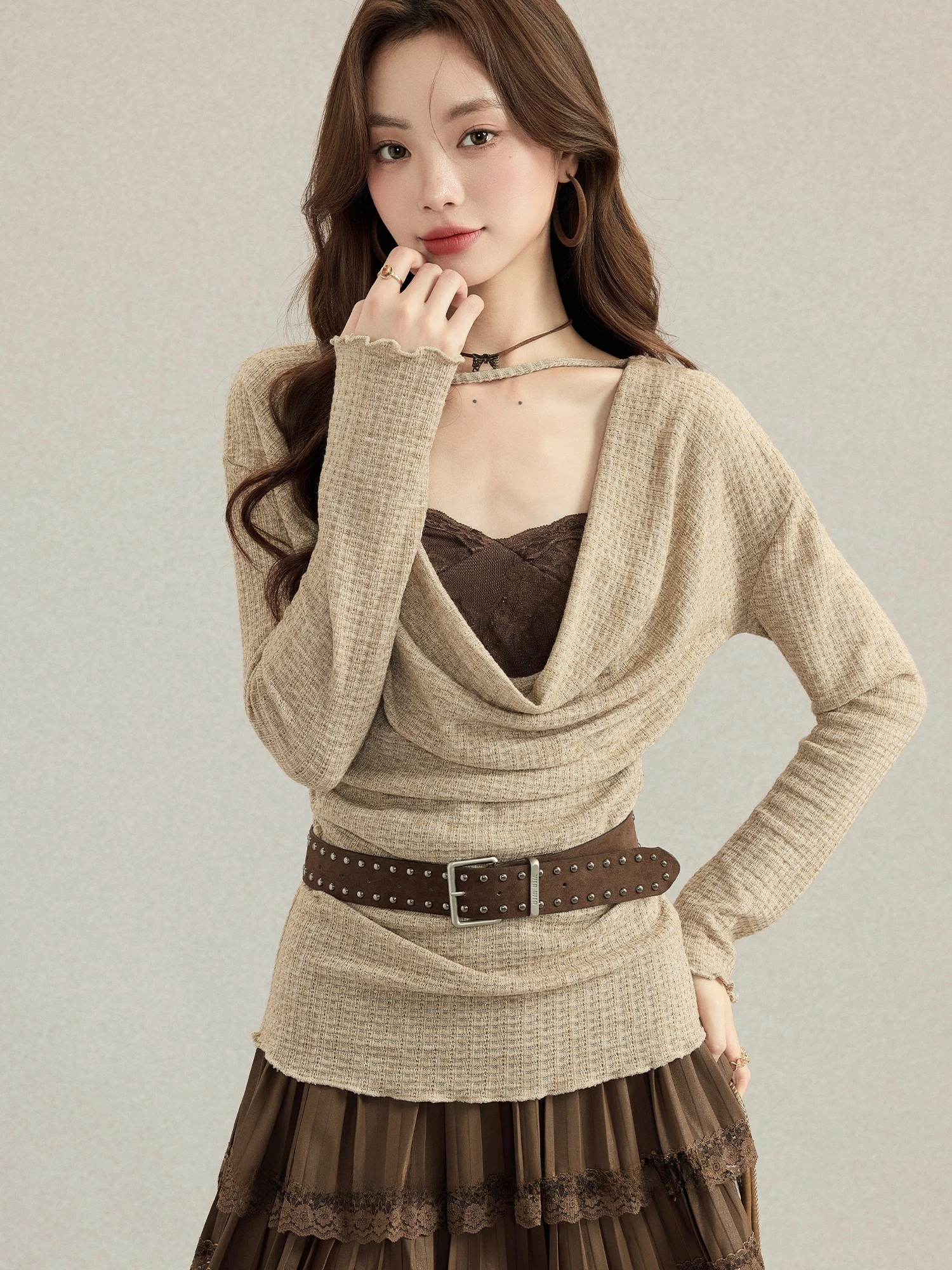 Женская трикотажная рубашка Mici Xiao Ke с длинными рукавами, базовый слой, американский стиль, стандартный крой, осенний сезон, топ
Женская трикотажная рубашка Mici Xiao Ke с длинными рукавами, базовый слой, американский стиль, стандартный крой, осенний сезон, топ