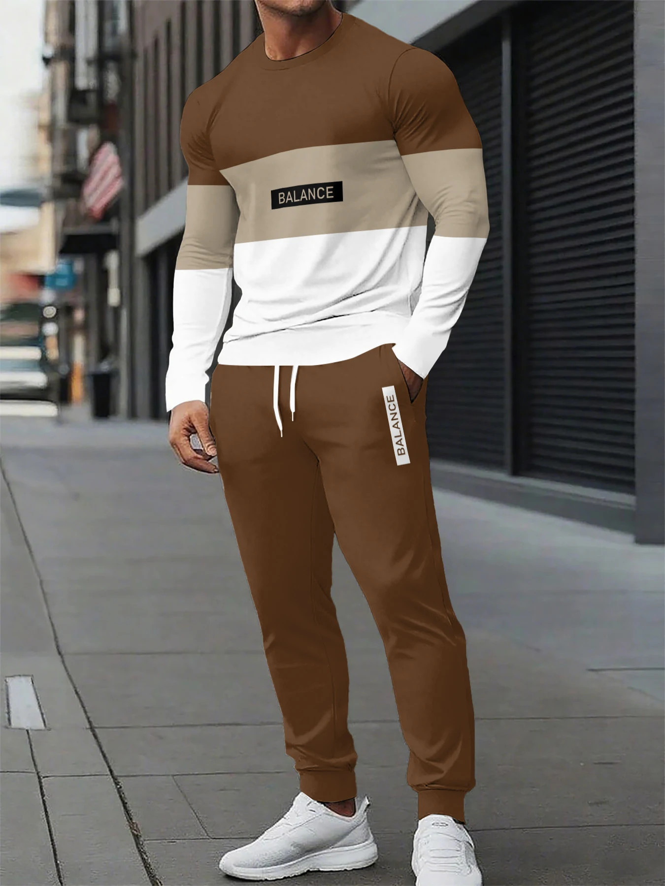 The new men's set for the summer of is a casual and fashionable printed outdoor sportswear
The new men's set for the summer of is a casual and fashionable printed outdoor sportswear