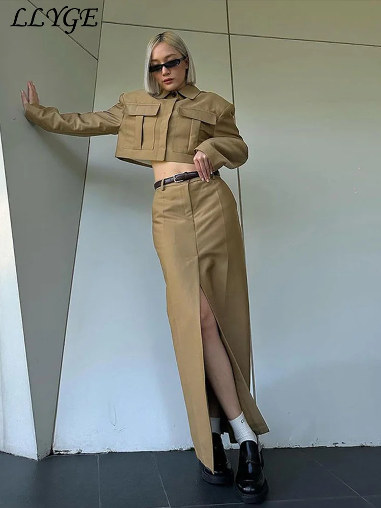 Vintage Crop Jacket Long Skirts Set Women Loose Short Single Breasted Coat Solid High Split Skirt 2024 Autumn Lady Street Outfit
Vintage Crop Jacket Long Skirts Set Women Loose Short Single Breasted Coat Solid High Split Skirt 2024 Autumn Lady Street Outfit