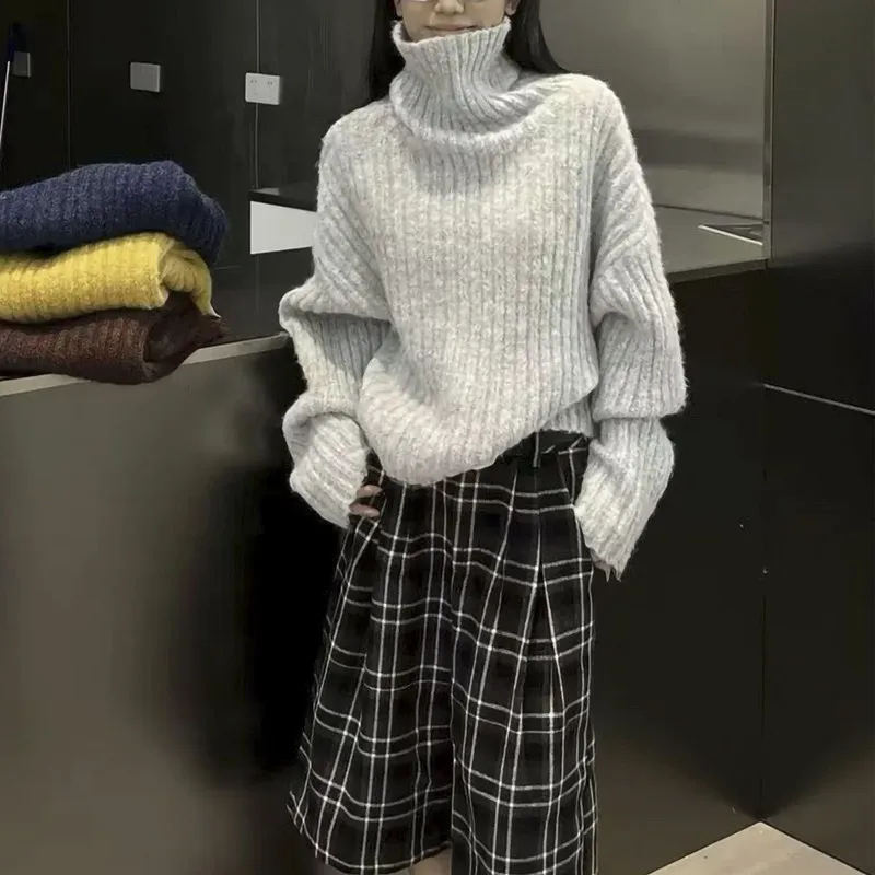 2025 Autumn Winter Short High Neck Knitted Top Yellow Lazy Style Fashionable Warm Soft Sweater Versatile Trendy
2025 Autumn Winter Short High Neck Knitted Top Yellow Lazy Style Fashionable Warm Soft Sweater Versatile Trendy