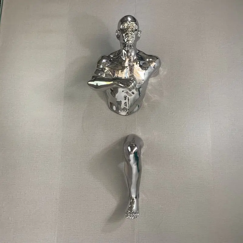 Electroplating through the wall figure wall hanging three-dimensional fiberglass sculpture, wall decoration 
Electroplating through the wall figure wall hanging three-dimensional fiberglass sculpture, wall decoration