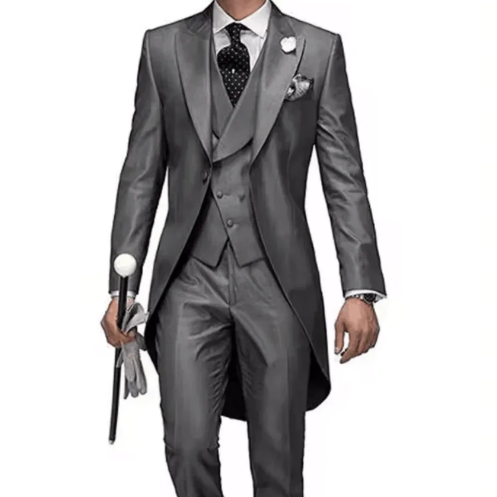 British Style Solid-color Banquet Host Casual Wedding Suit Suit (Blazer+ Vest + Trousers) Men's Fashionable Gentleman Business
British Style Solid-color Banquet Host Casual Wedding Suit Suit (Blazer+ Vest + Trousers) Men's Fashionable Gentleman Business