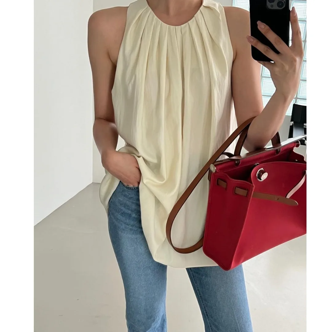Casual round Neck Pullover Vest Strap Summer Loose Pure Color Shirt Top Women's Fashion Loose Fit Color No Sleeve
Casual round Neck Pullover Vest Strap Summer Loose Pure Color Shirt Top Women's Fashion Loose Fit Color No Sleeve