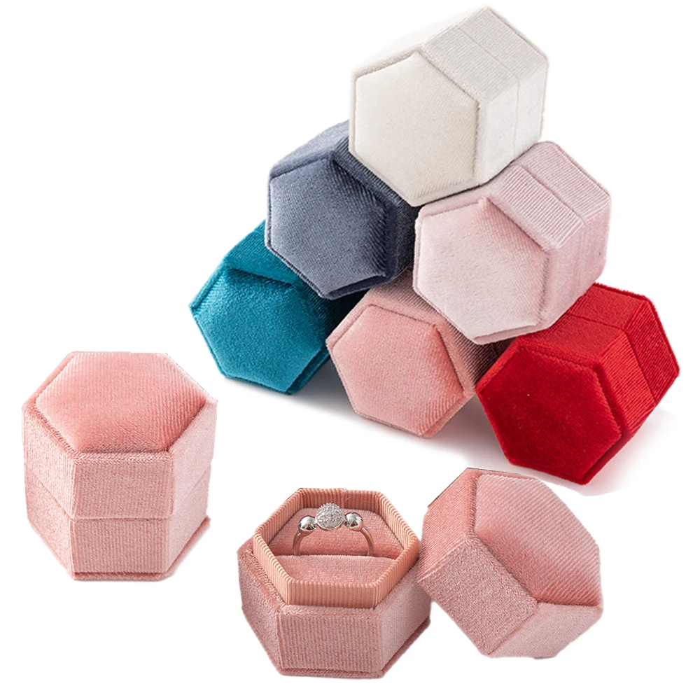 Pink Red Hexagon Velvet Ring Single Slot Box Display Holder for Small Business Packaging Wedding Ceremony Proposal Engagement
Pink Red Hexagon Velvet Ring Single Slot Box Display Holder for Small Business Packaging Wedding Ceremony Proposal Engagement