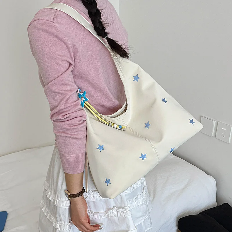 Retro Bucket Tote Bags for Women New Trendy Fashion Versatile Shoulder Underarm Bag High Quality Casual Commuter Bag
Retro Bucket Tote Bags for Women New Trendy Fashion Versatile Shoulder Underarm Bag High Quality Casual Commuter Bag