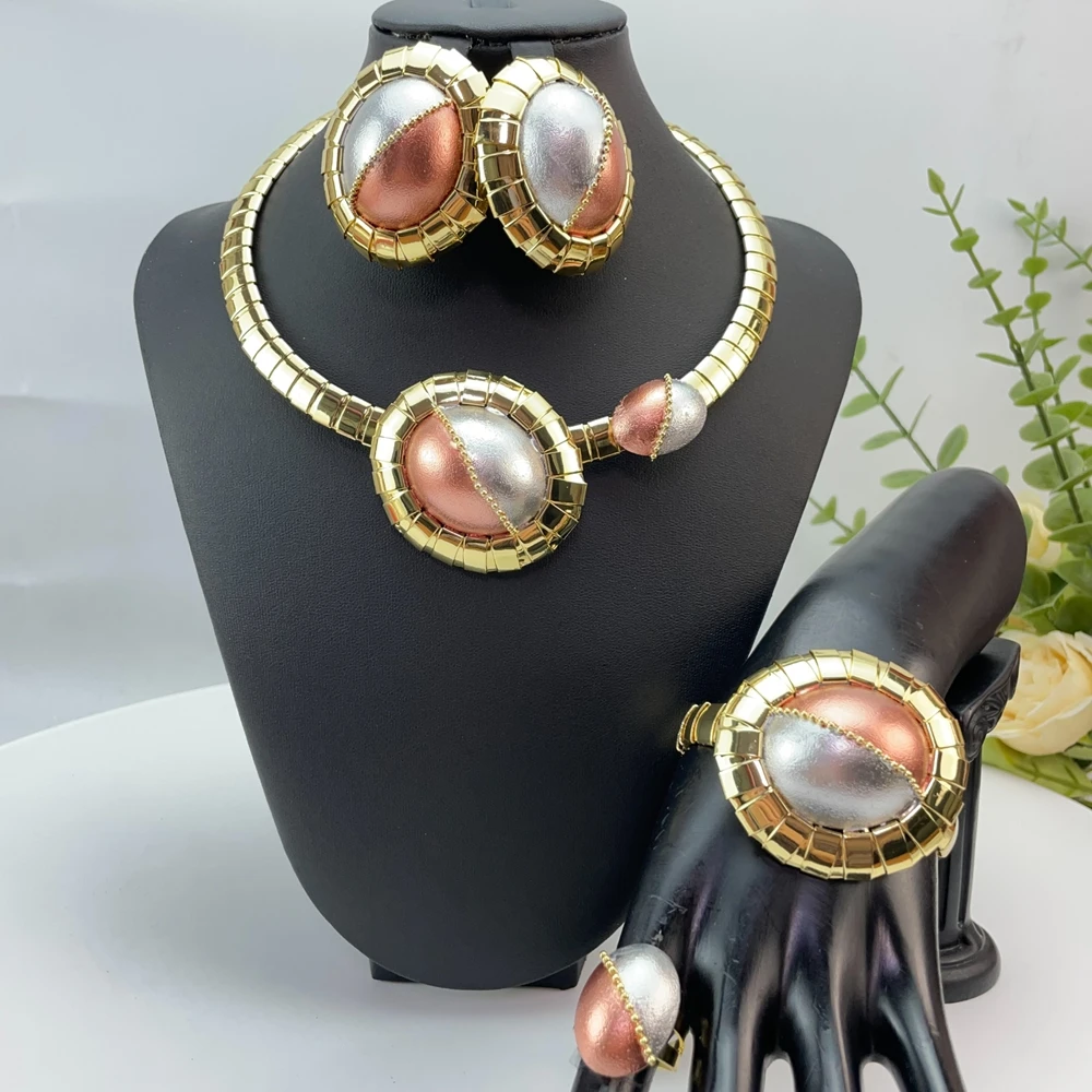 Brazilian Simple Style Big Bold Necklace Luxury Quality African Bride Jewelry Set For Women Party Gifts FHK29180
Brazilian Simple Style Big Bold Necklace Luxury Quality African Bride Jewelry Set For Women Party Gifts FHK29180