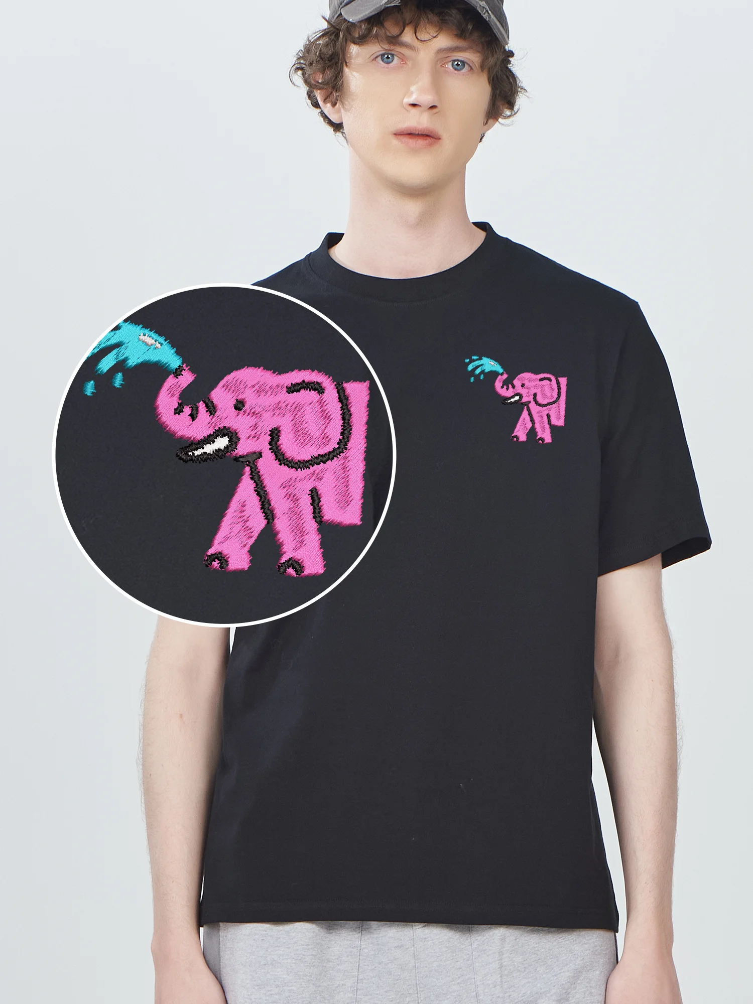 Latest Embroidered T Shirts Elephant Spraying Water Funny T-Shirt Men Cotton High Quality Comfortable Embroidery Shirt
Latest Embroidered T Shirts Elephant Spraying Water Funny T-Shirt Men Cotton High Quality Comfortable Embroidery Shirt