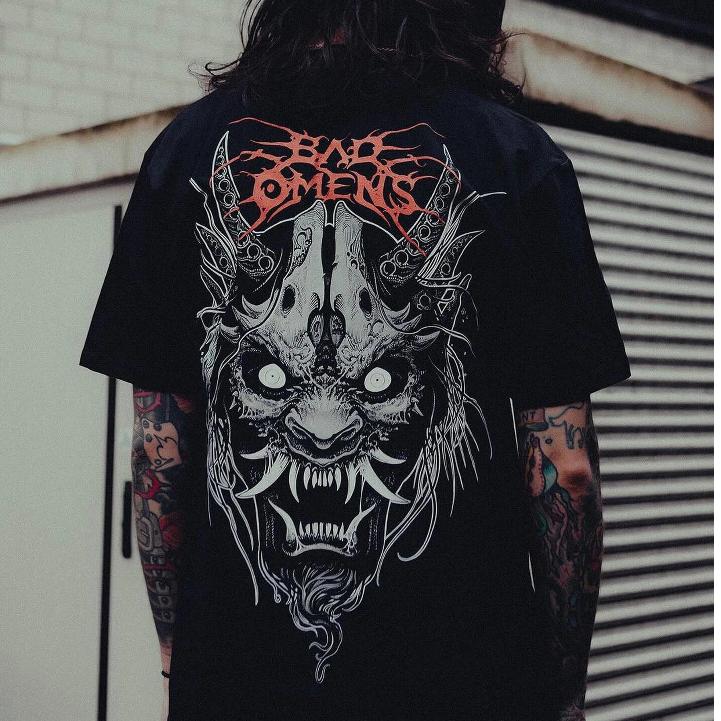 American Trend Hip Hop Retro Dark Prajna Tattoo Artist Short Sleeve Cotton T-shirt for Men and Women
American Trend Hip Hop Retro Dark Prajna Tattoo Artist Short Sleeve Cotton T-shirt for Men and Women