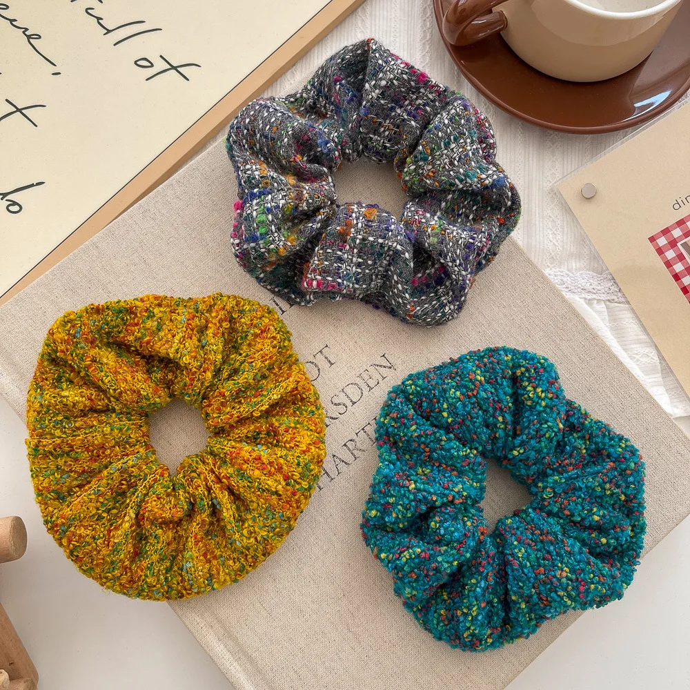 Осенние и зимние шерстяные резинки для волос, эластичная повязка для волос, милая веревка для волос для девочек, галстук, резинка, аксессуары для волос, головной убор с хвостиком
Осенние и зимние шерстяные резинки для волос, эластичная повязка для волос, милая веревка для волос для девочек, галстук, резинка, аксессуары для волос, головной убор с хвостиком