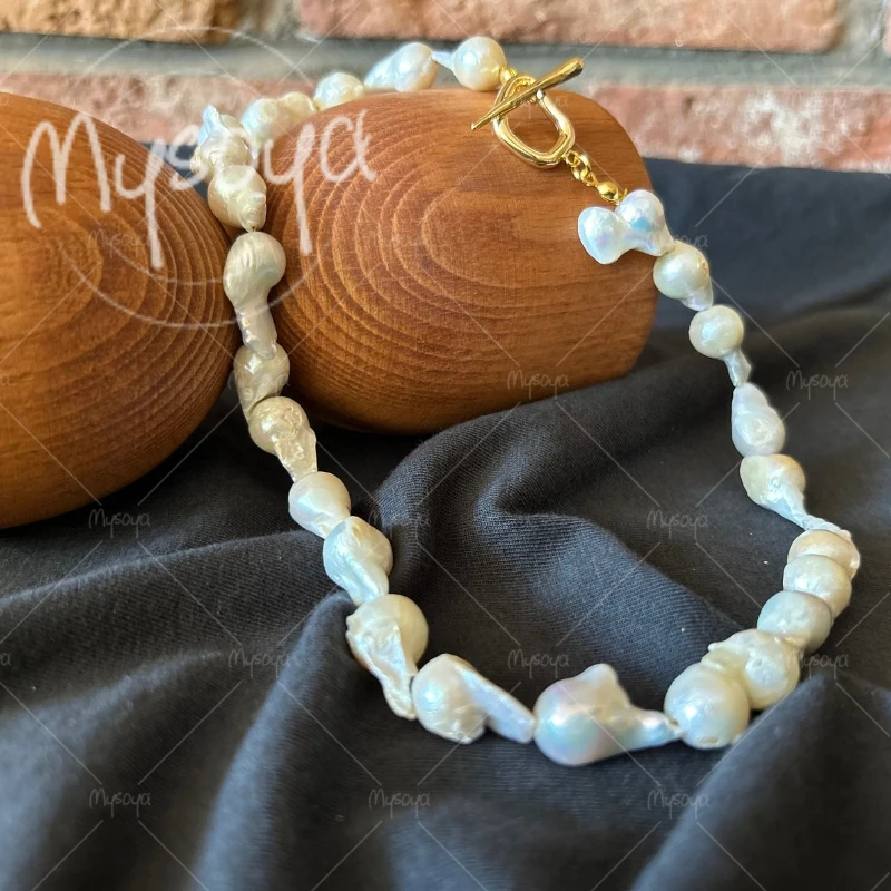 MYSOYA 13-15mm Large White Baroque Pearl Necklace,Suitable for Birthday/Anniversary/Wedding/Mother's Day/Father's Day Gift A0918
MYSOYA 13-15mm Large White Baroque Pearl Necklace,Suitable for Birthday/Anniversary/Wedding/Mother's Day/Father's Day Gift A0918