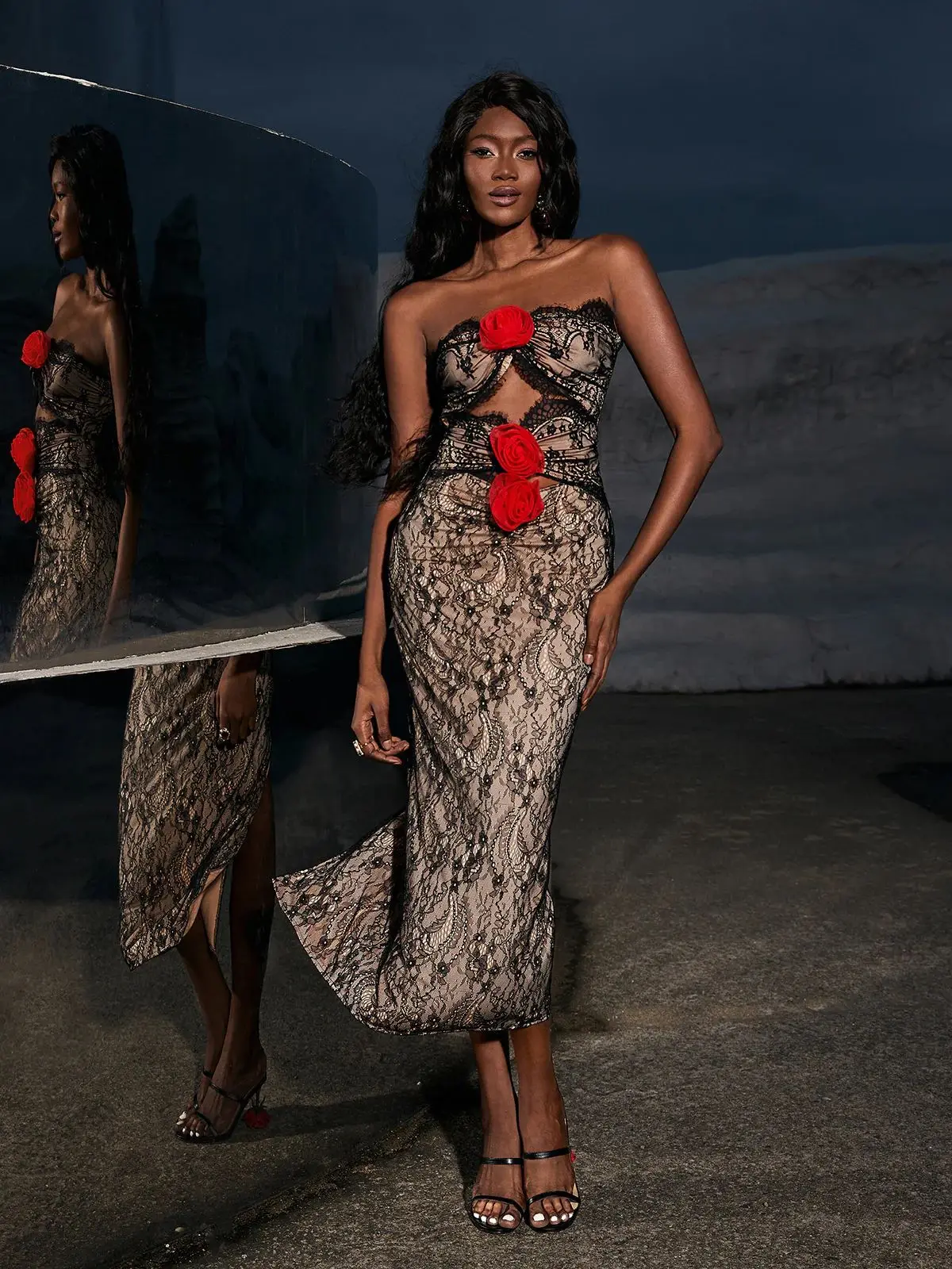 Female Formal Evening Wedding Dress Long Lace Appliques Balkless Strapless Bandage Dress Luxury Night Club Dresses Women 2024
Female Formal Evening Wedding Dress Long Lace Appliques Balkless Strapless Bandage Dress Luxury Night Club Dresses Women 2024
