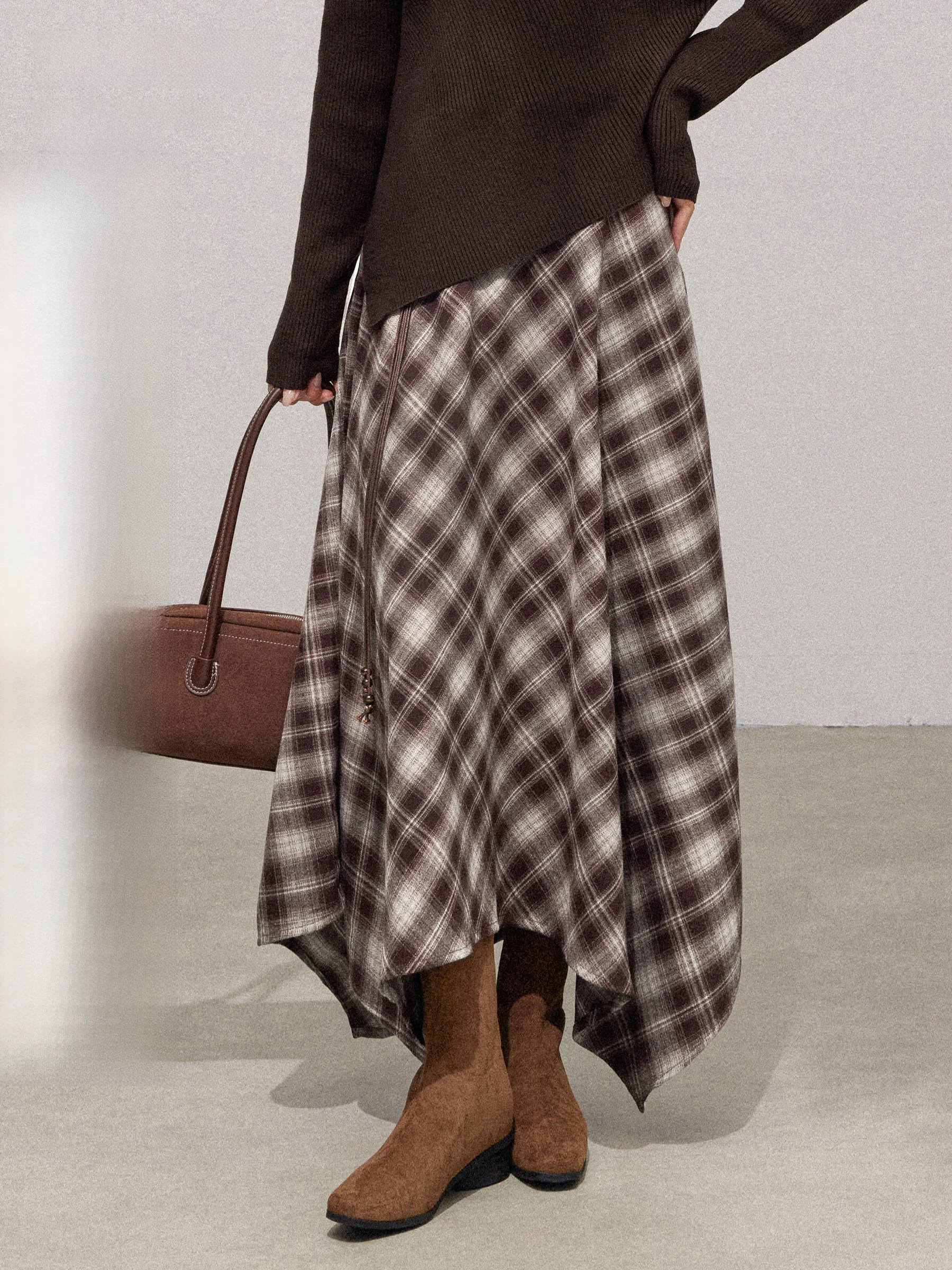 High Waist Plaid Midi Skirt Women's Autumn New Sle Casual Non-symmetric Coffee Color f-length Skirt by Zhang Dou Dou
High Waist Plaid Midi Skirt Women's Autumn New Sle Casual Non-symmetric Coffee Color f-length Skirt by Zhang Dou Dou