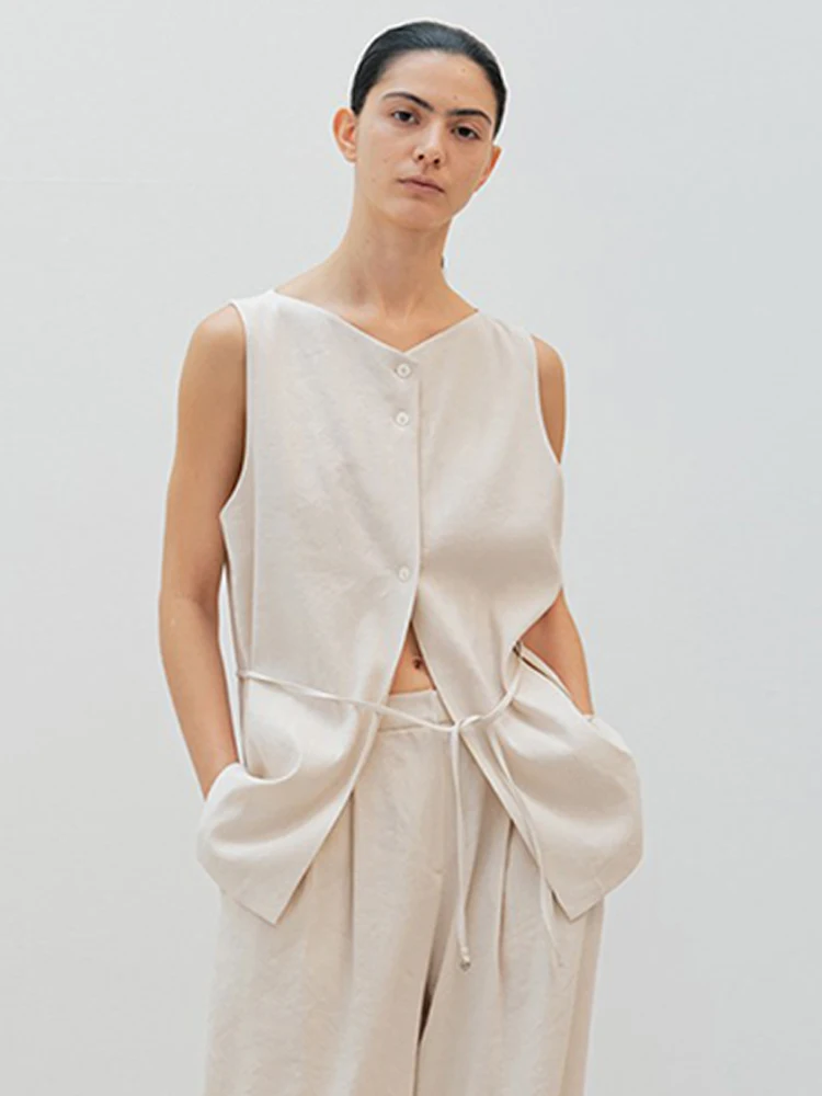 Women's Double-Sided Wear Linen Sleeveless Vest Cardigan Summer 2026 Trendy High-End Belted Open-Shirt Style Commute Style
Women's Double-Sided Wear Linen Sleeveless Vest Cardigan Summer 2026 Trendy High-End Belted Open-Shirt Style Commute Style