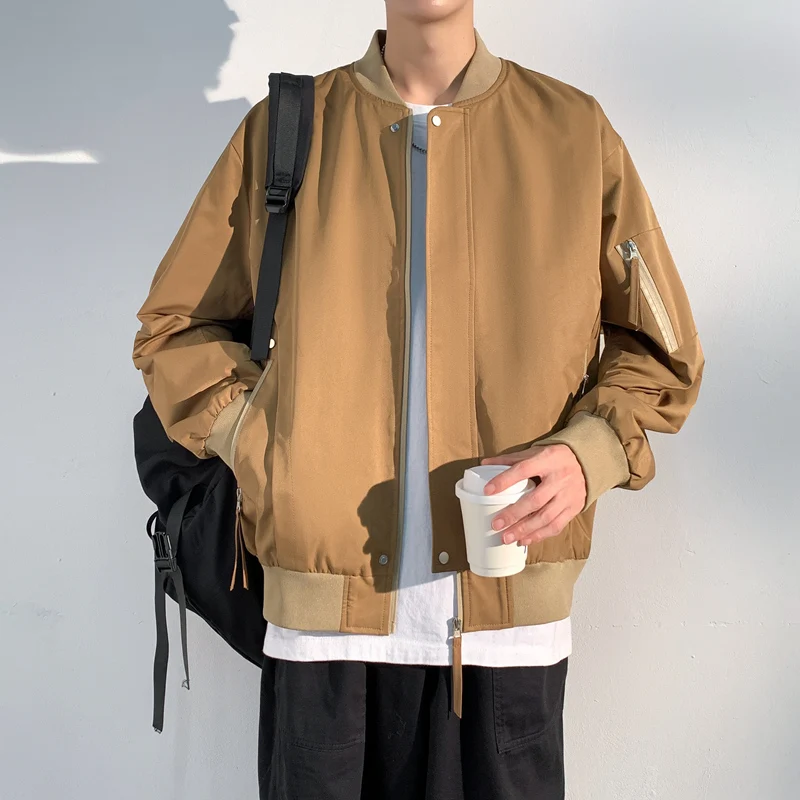 Мужская куртка-бомбер M-8XL на весну-осень, однотонная, удобная, на молнии, модная повседневная одежда с воротником-бомбер, для активного отдыха, тренд сезона
Мужская куртка-бомбер M-8XL на весну-осень, однотонная, удобная, на молнии, модная повседневная одежда с воротником-бомбер, для активного отдыха, тренд сезона