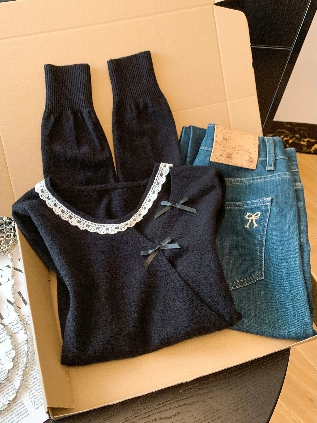 Sweet Sle Hollow out round Ne Knitted Sweater Women's Cross Design Knot Lace Splicing Knitwear Casual Daily Wear
Sweet Sle Hollow out round Ne Knitted Sweater Women's Cross Design Knot Lace Splicing Knitwear Casual Daily Wear