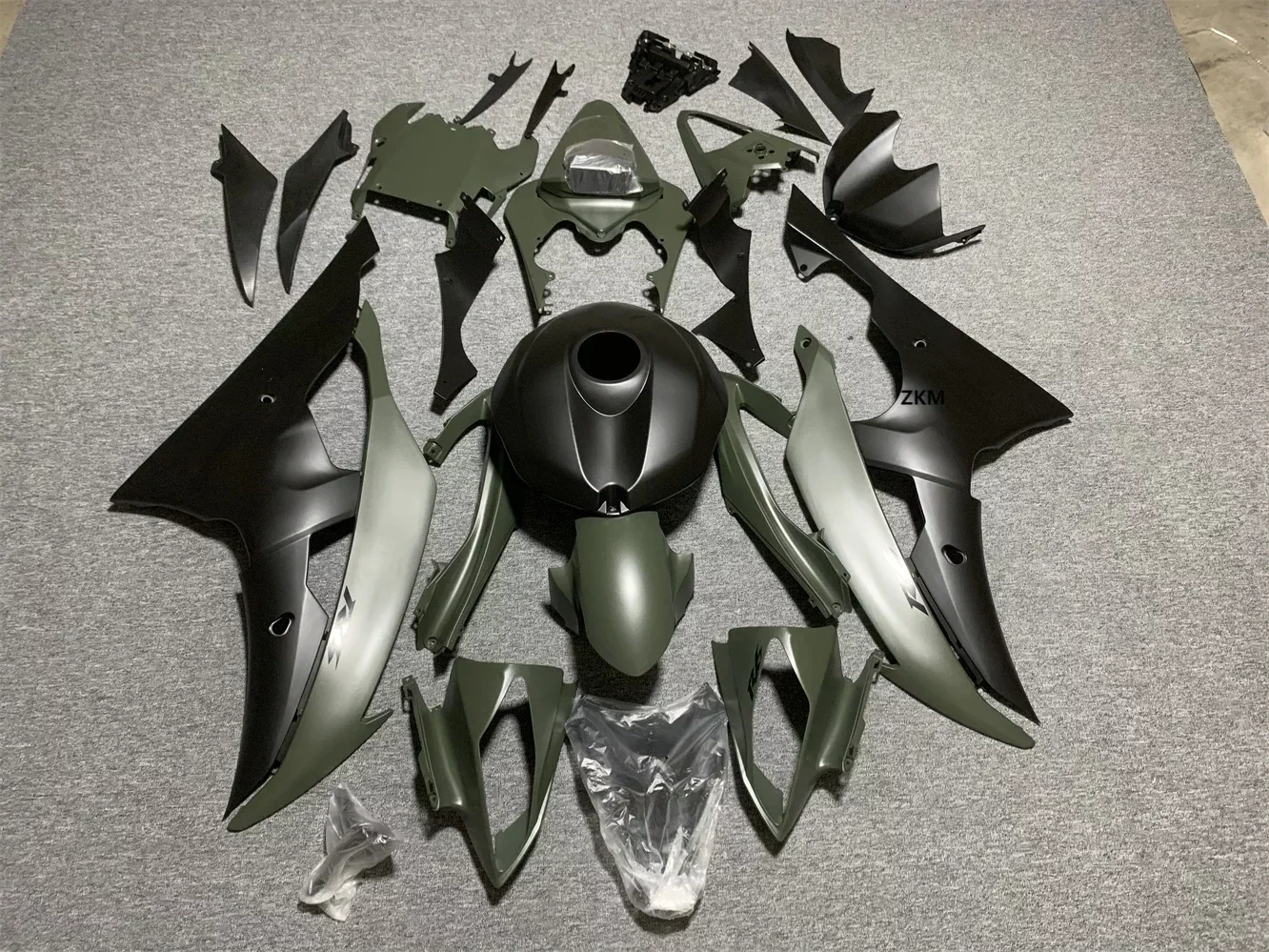 Motorcycle Fairing Kit Suitable for Yamaha R6 08-16 YZF600 2008 2009 2010 2011 2012 2013 2014 2015 2016 Fairing
Motorcycle Fairing Kit Suitable for Yamaha R6 08-16 YZF600 2008 2009 2010 2011 2012 2013 2014 2015 2016 Fairing