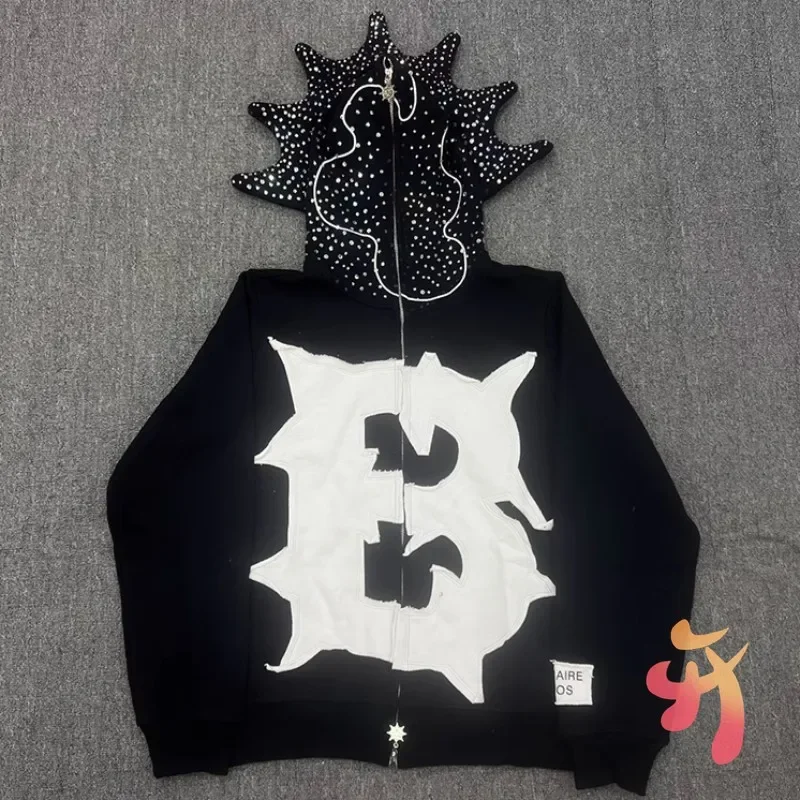 24ss Glo Gang The Glory Jackets Black White Patchwork Zipper Hoodie Street Hiphop Cartoon Print Diamond Studded Hooded Jackets
24ss Glo Gang The Glory Jackets Black White Patchwork Zipper Hoodie Street Hiphop Cartoon Print Diamond Studded Hooded Jackets