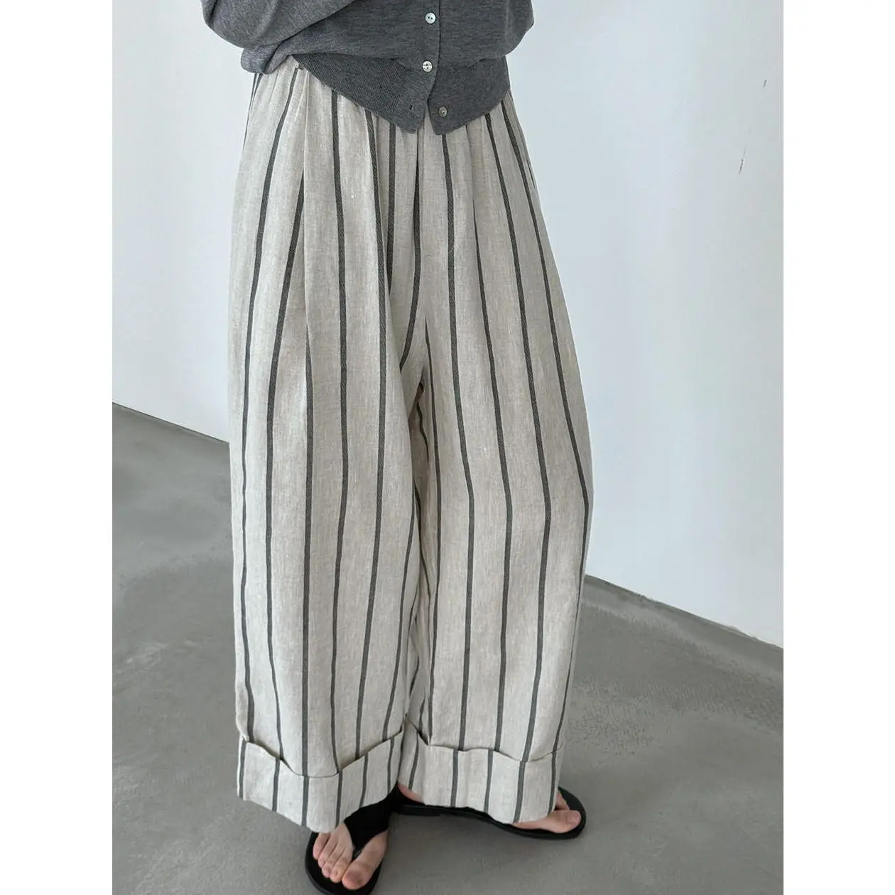 Linen Striped Casual Women's Summer Retro Loose Straight-leg Pants Nine-point Pants Wide-leg Pants
Linen Striped Casual Women's Summer Retro Loose Straight-leg Pants Nine-point Pants Wide-leg Pants